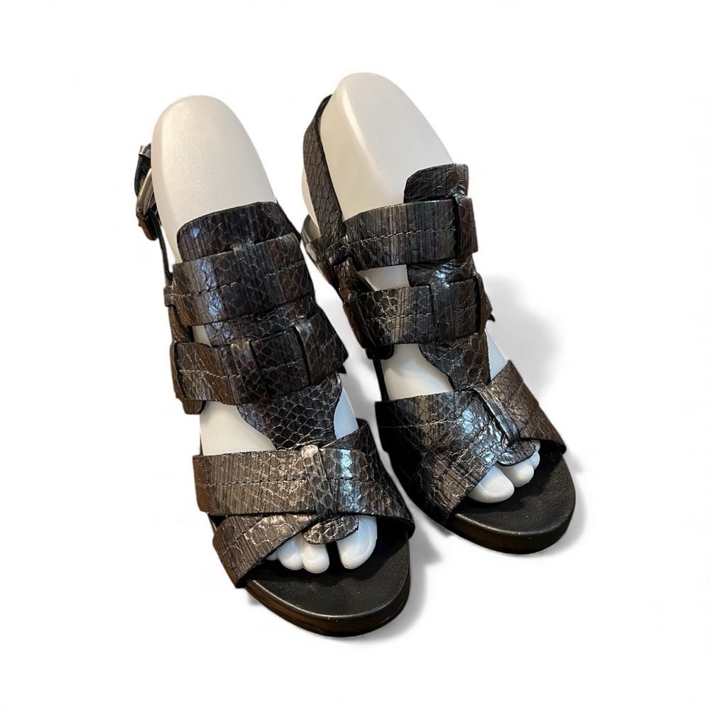 Donald Pliner Gaia Pewter Strappy Wedge Reptile Print Sandals Size 7.5M - Picture 4 of 11